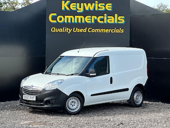 Used Vauxhall Combo 2017 for sale - 75941623: Photo