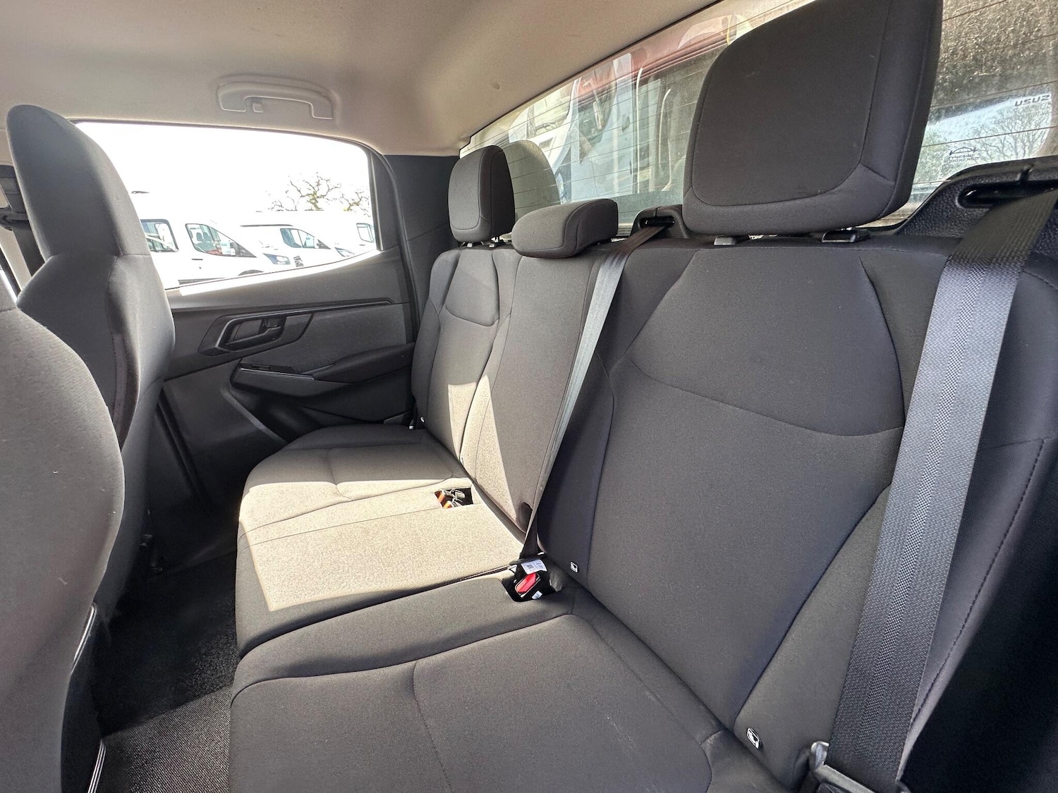 Used Isuzu D-Max 2023 for sale - 78170233: Photo 18