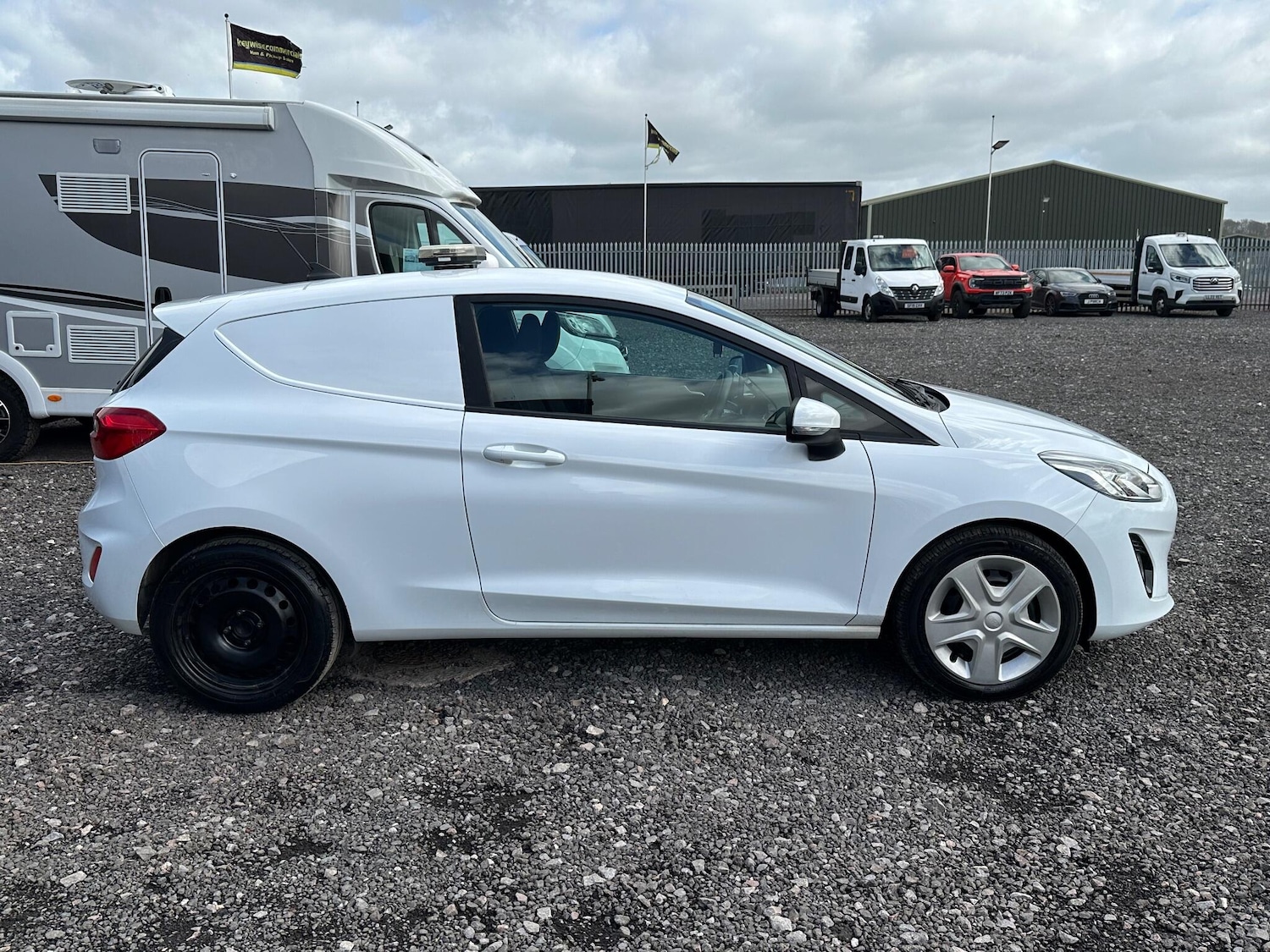 Used Ford Fiesta 2020 for sale - 78072433: Photo 9
