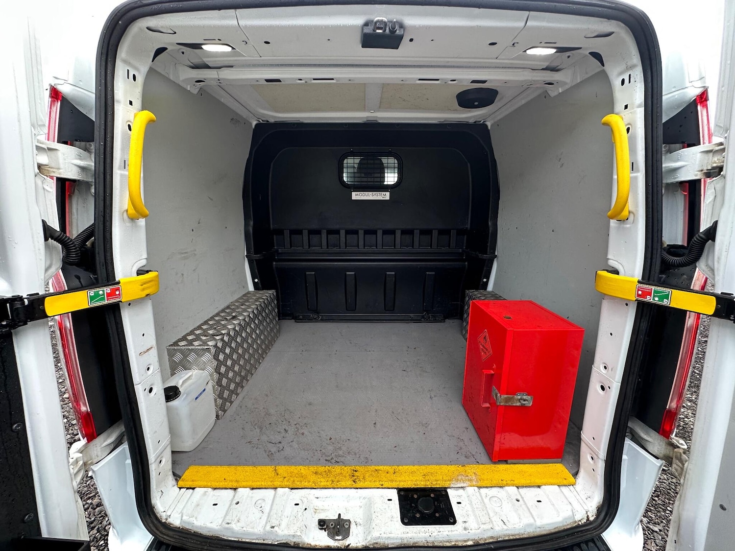 Used Ford Transit Custom 2019 for sale - 77537300: Photo 15