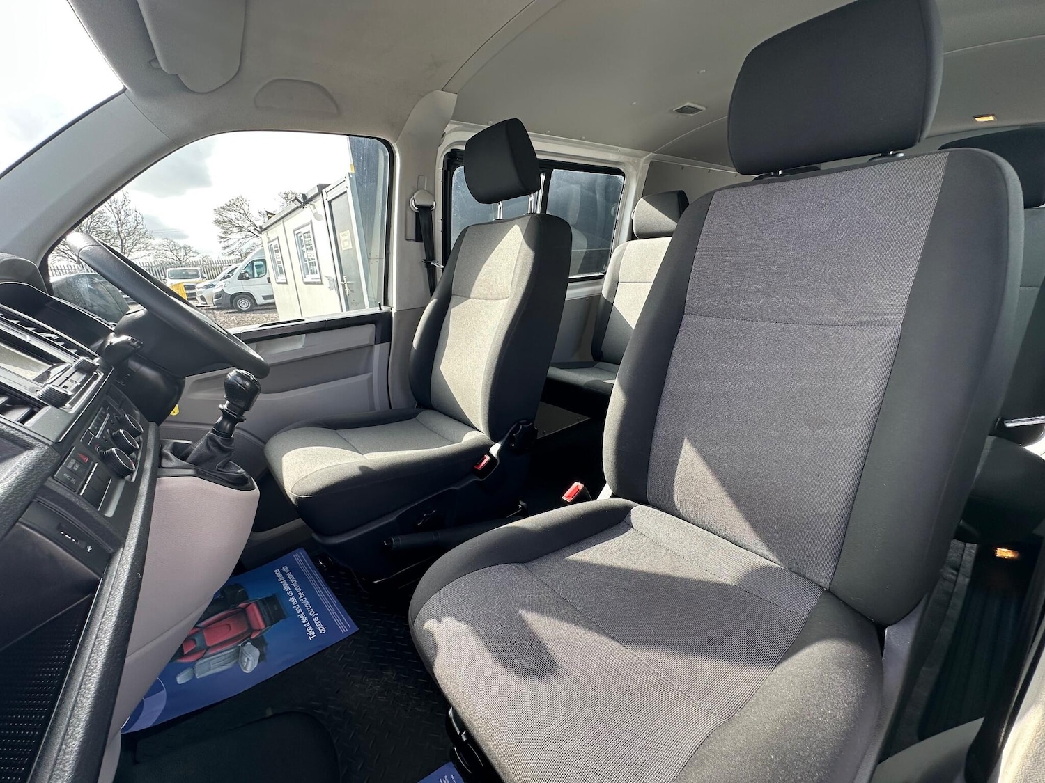 Used Volkswagen Transporter 2018 for sale - 77724163: Photo 16