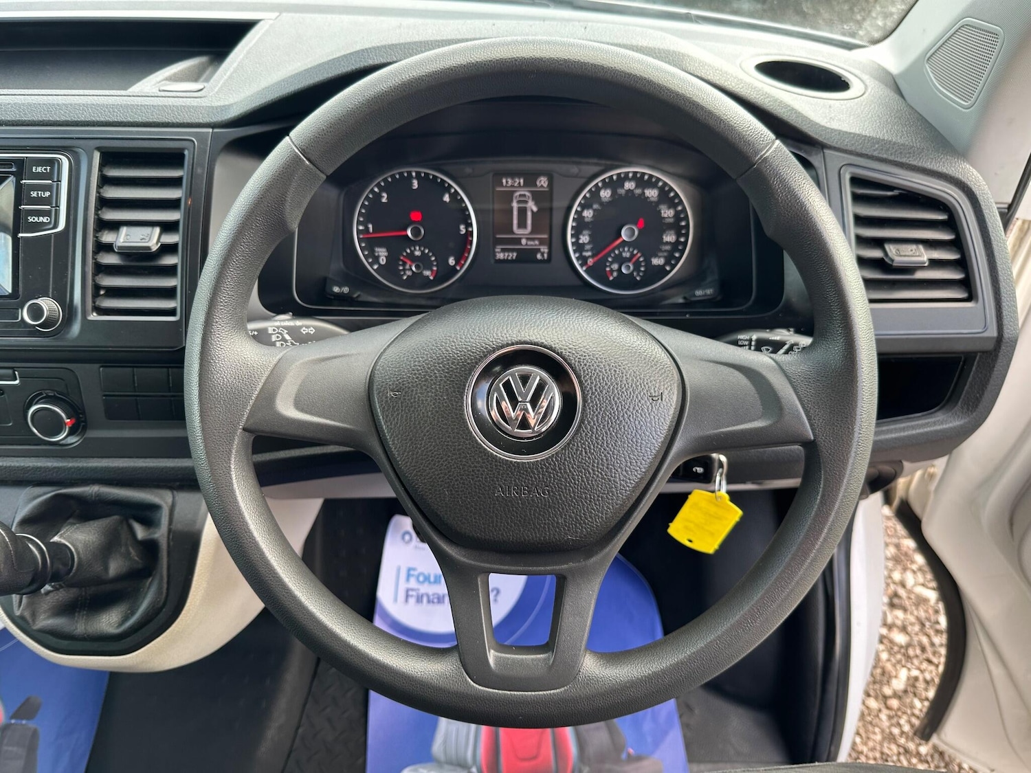 Used Volkswagen Transporter 2018 for sale - 77724163: Photo 22