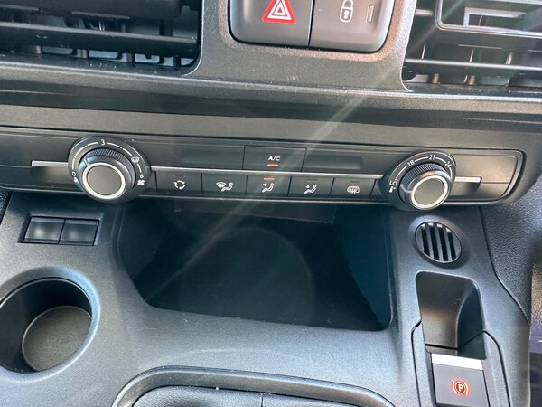 Used Peugeot Partner 2021 for sale - 76084749: Photo 24