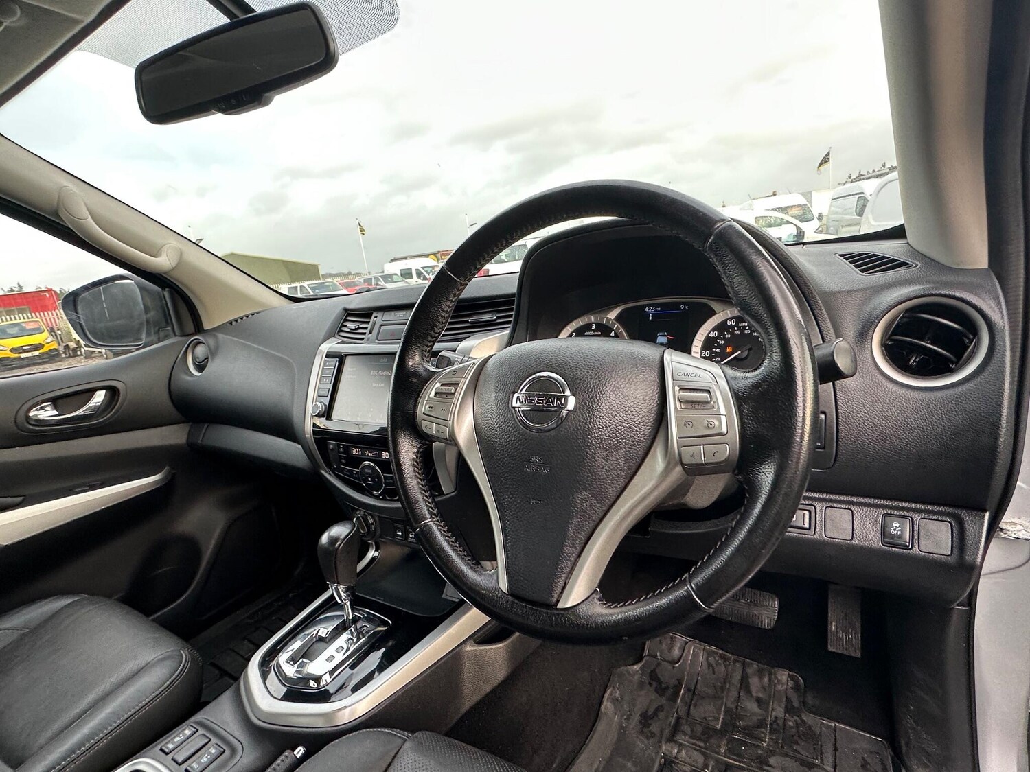 Used Nissan Navara 2020 for sale - 77625289: Photo 13