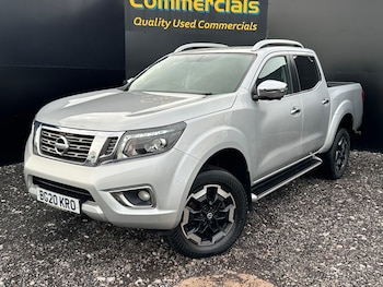 Used Nissan Navara 2020 for sale - 77625289: Photo