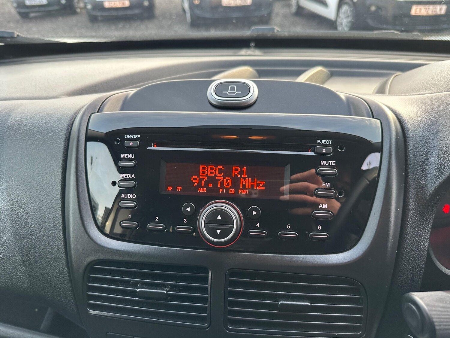 Used Vauxhall Combo 2017 for sale - 76953235: Photo 20