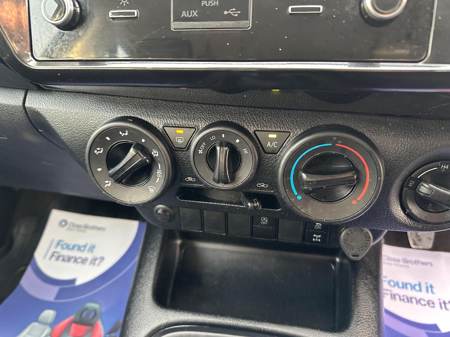 Used Toyota Hilux 2021 for sale - 77395996: Photo 22