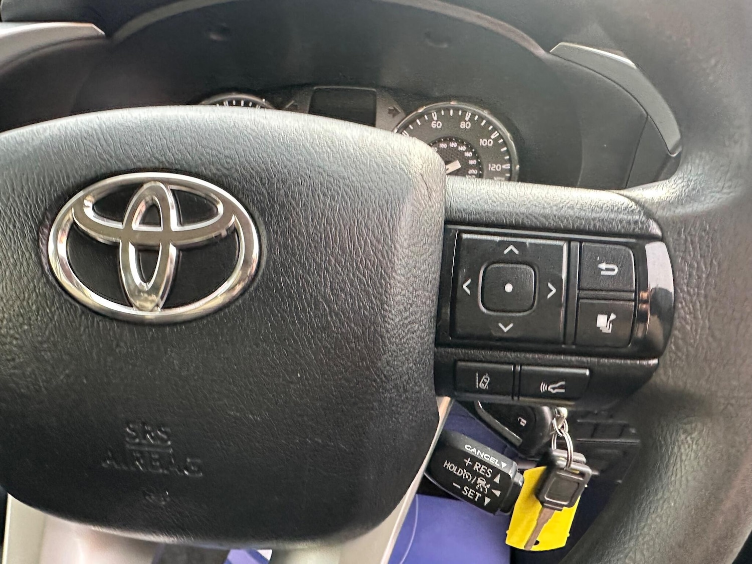 Used Toyota Hilux 2021 for sale - 77395996: Photo 24