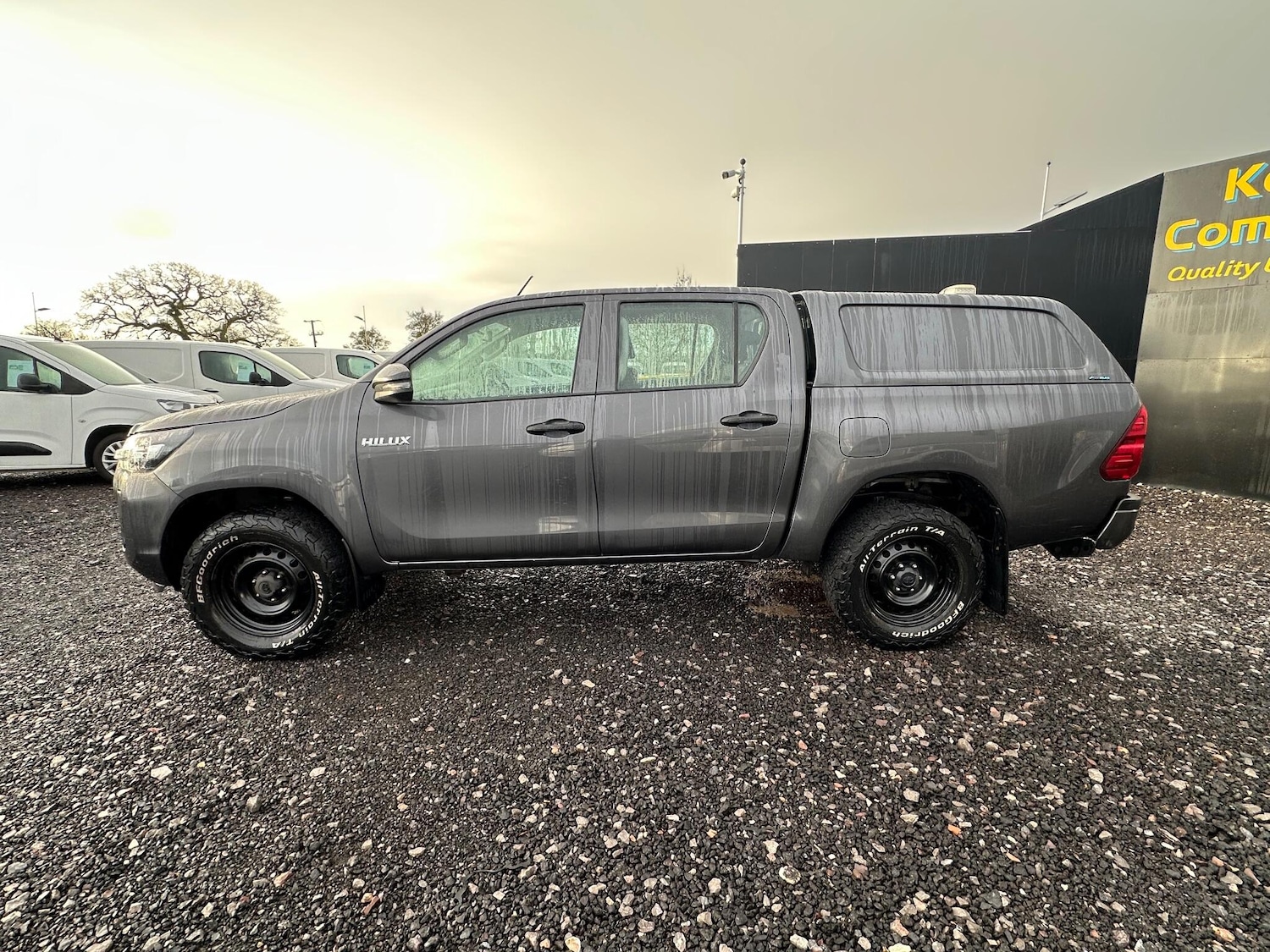 Used Toyota Hilux 2021 for sale - 77395996: Photo 5