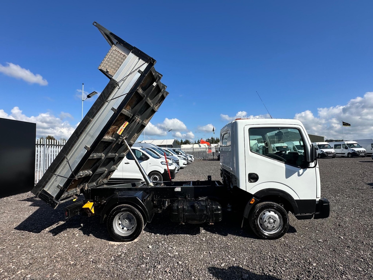 Used Nissan Cabstar 2012 for sale - 76121988: Photo 11