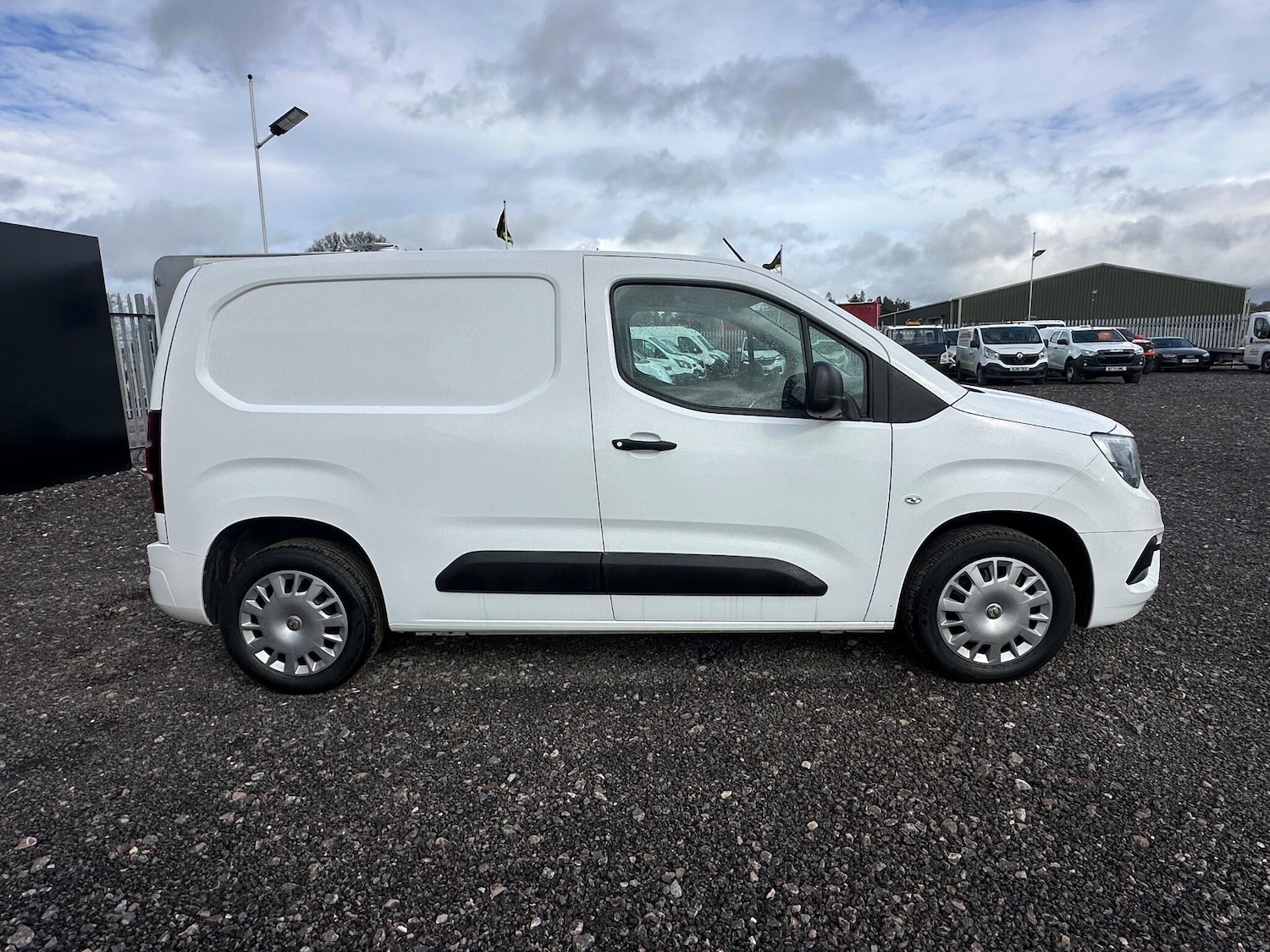 Used Vauxhall Combo 2020 for sale - 77683128: Photo 10