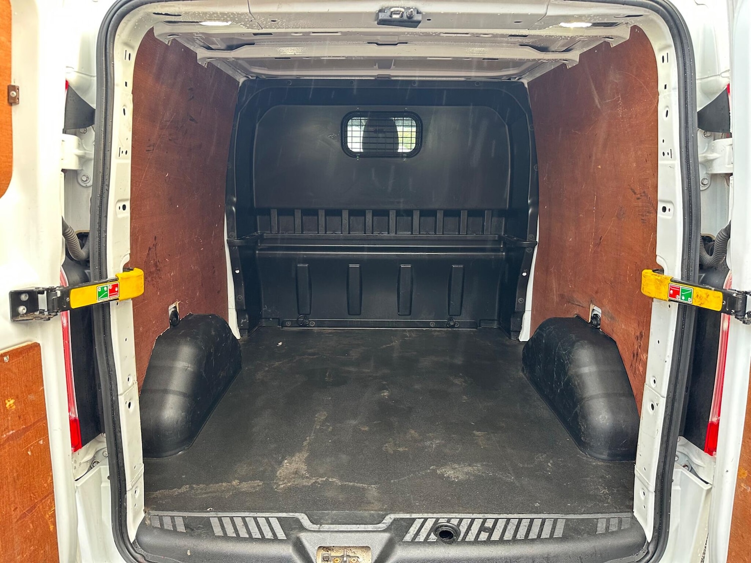 Used Ford Transit Custom 2022 for sale - 76620354: Photo 17