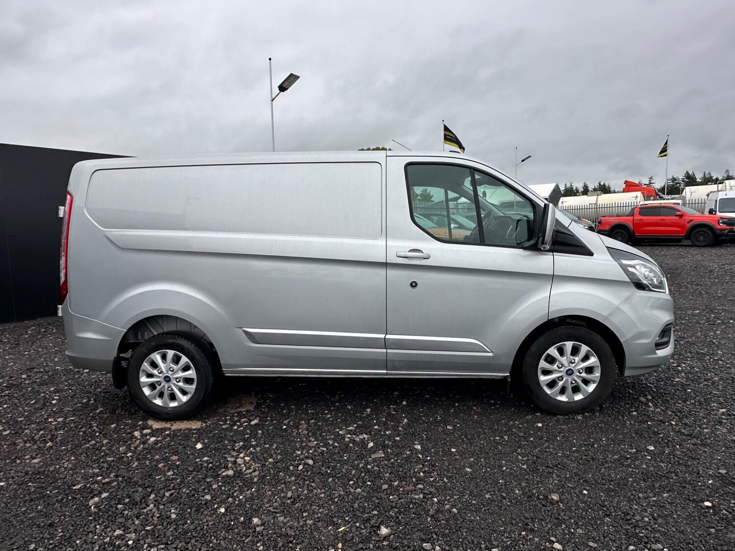 Used Ford Transit Custom 2022 for sale - 76167403: Photo 10