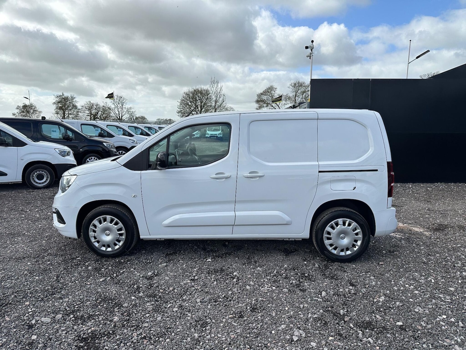 Used Vauxhall Combo 2023 for sale - 78072458: Photo 5