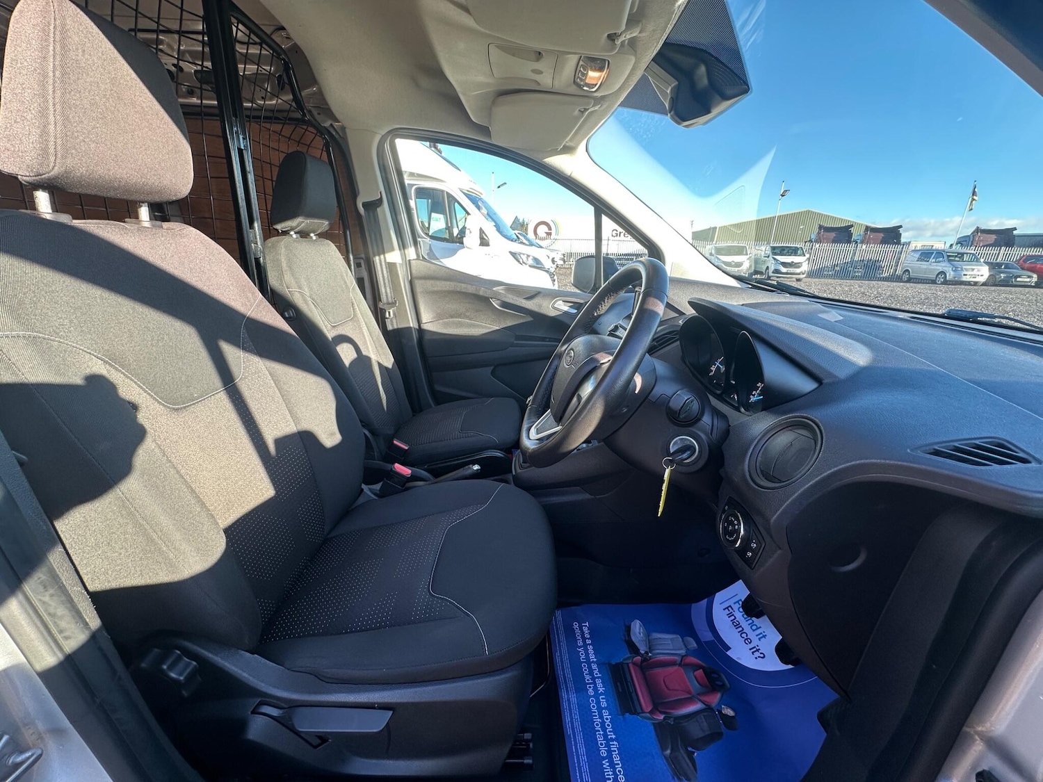 Used Ford Transit Courier 2022 for sale - 77090893: Photo 11