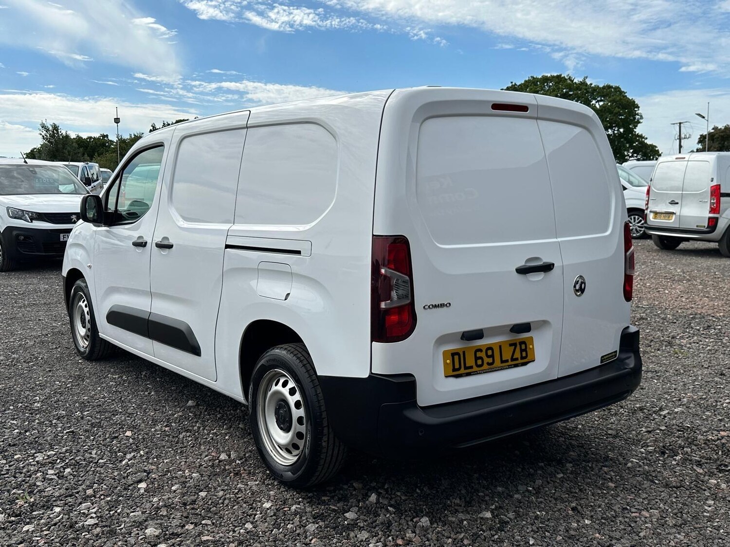 Used Vauxhall Combo 2020 for sale - 76239053: Photo 6