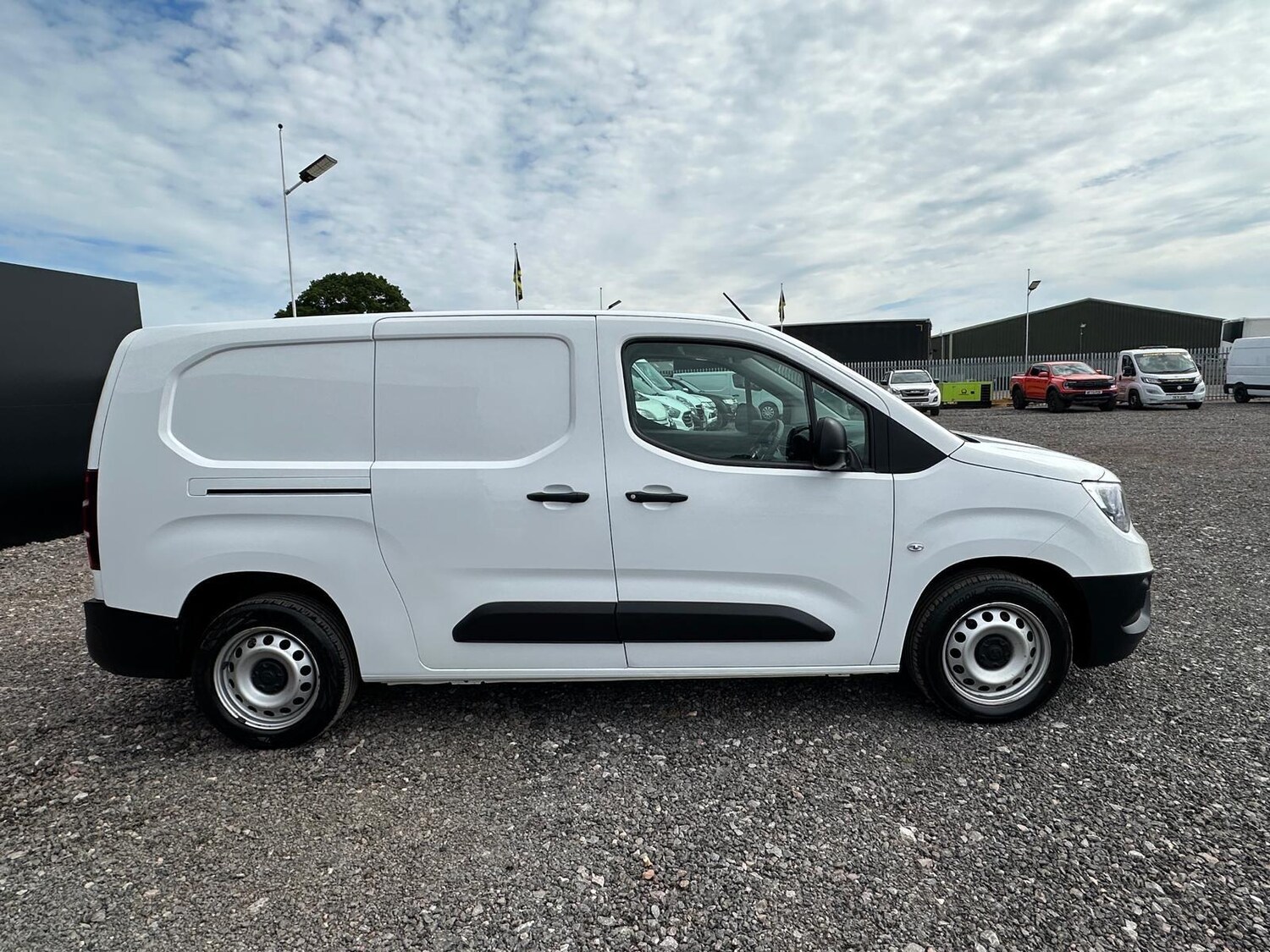 Used Vauxhall Combo 2020 for sale - 76239053: Photo 9