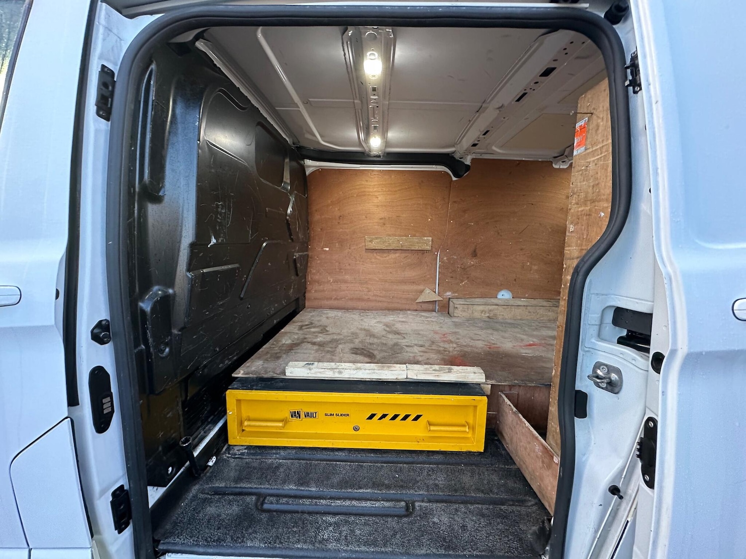 Used Ford Transit Custom 2022 for sale - 77015355: Photo 18