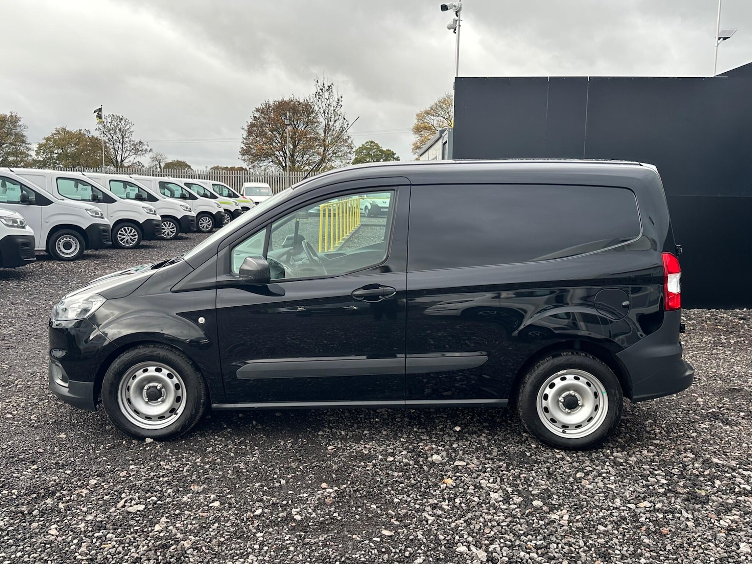 Used Ford Transit Courier 2023 for sale - 76457161: Photo 5