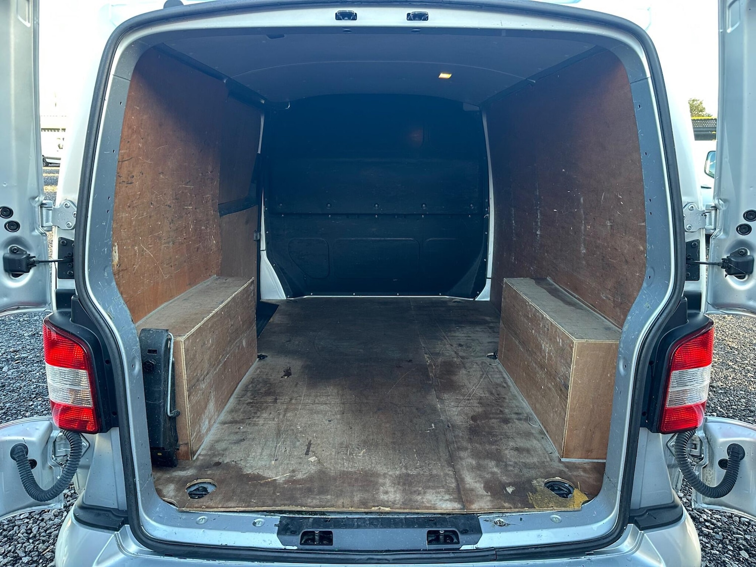 Used Volkswagen Transporter 2015 for sale - 76992019: Photo 15