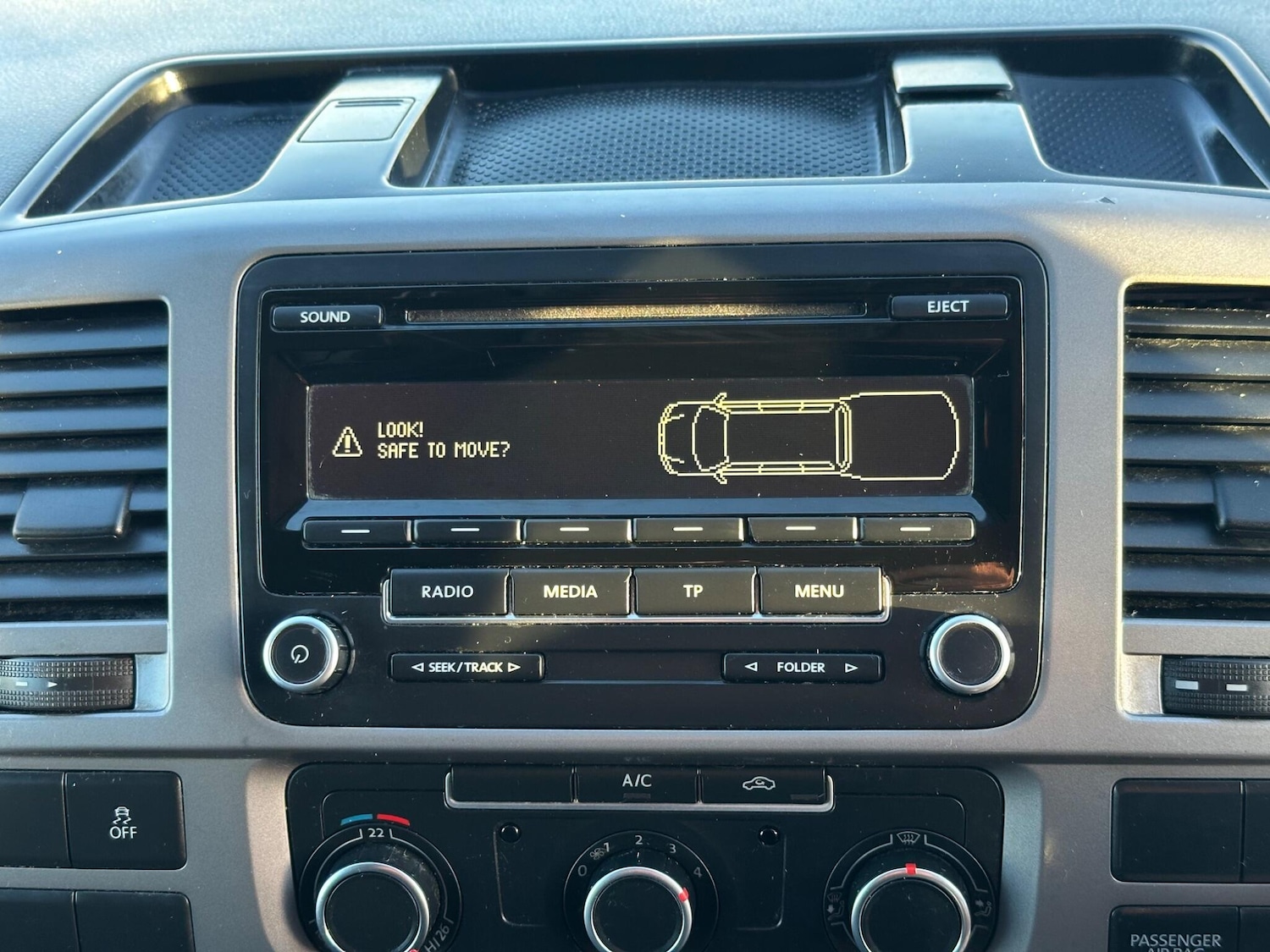 Used Volkswagen Transporter 2015 for sale - 76992019: Photo 21