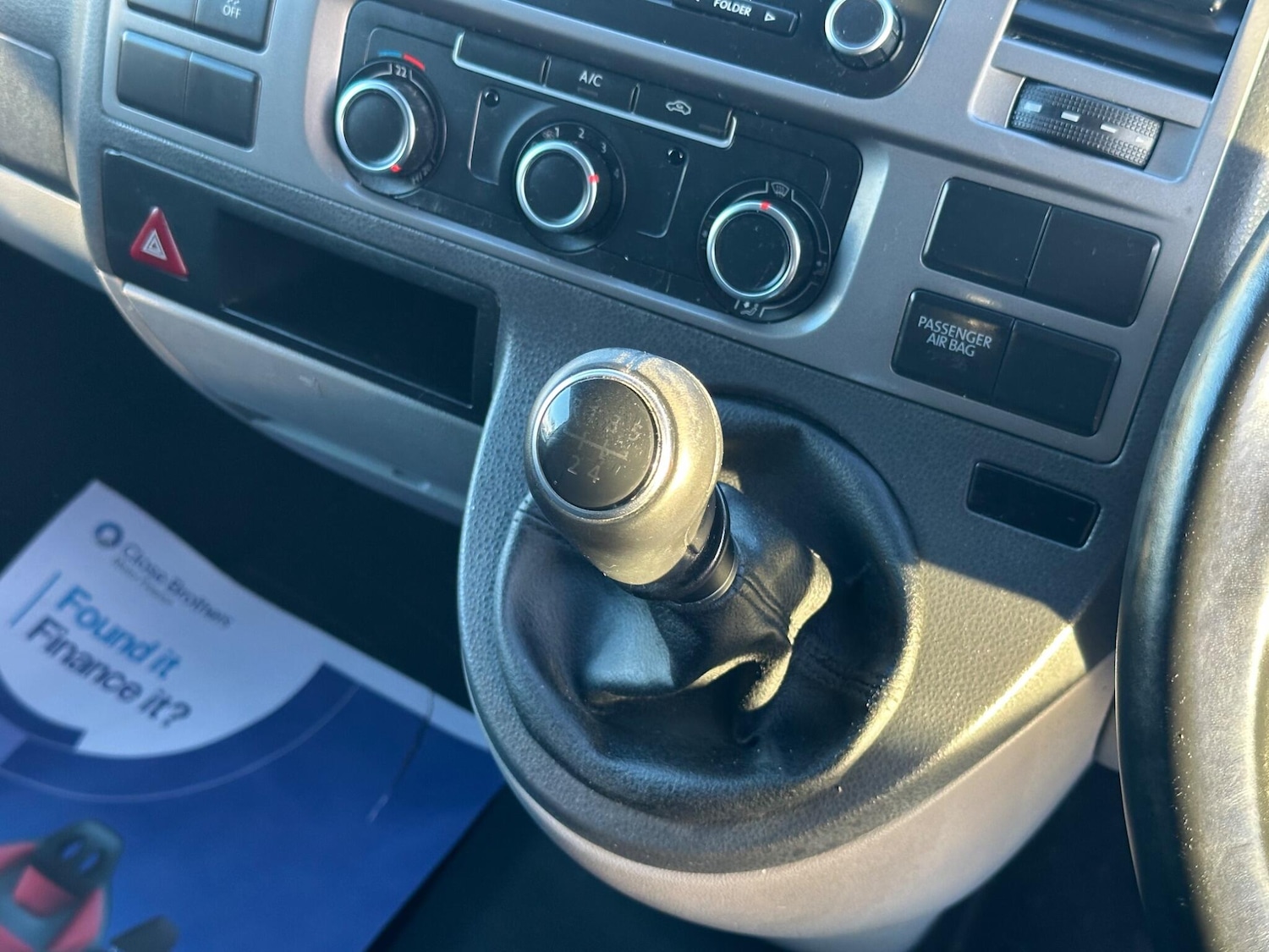 Used Volkswagen Transporter 2015 for sale - 76992019: Photo 24