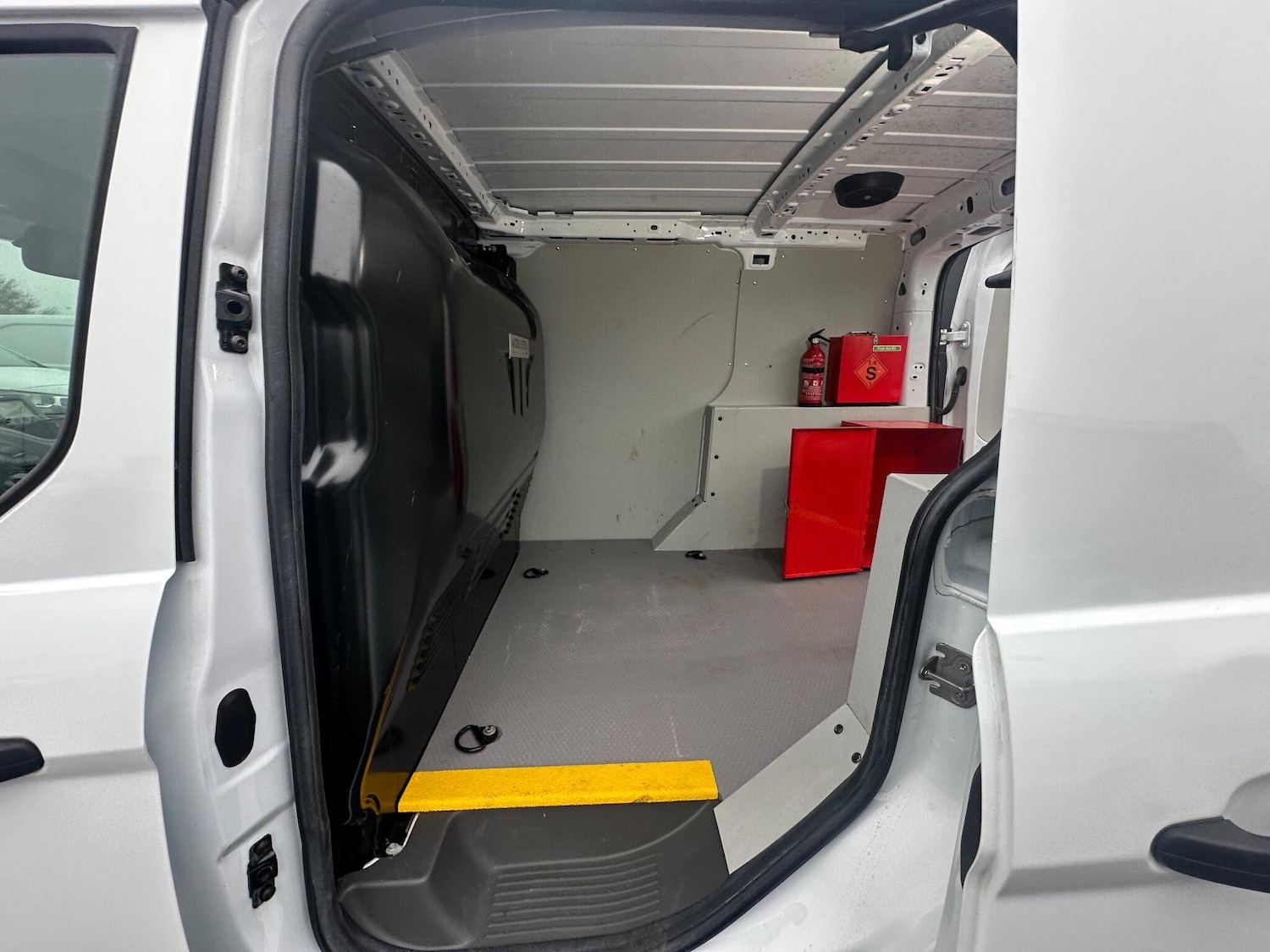 Used Ford Transit Connect 2018 for sale - 77783153: Photo 18