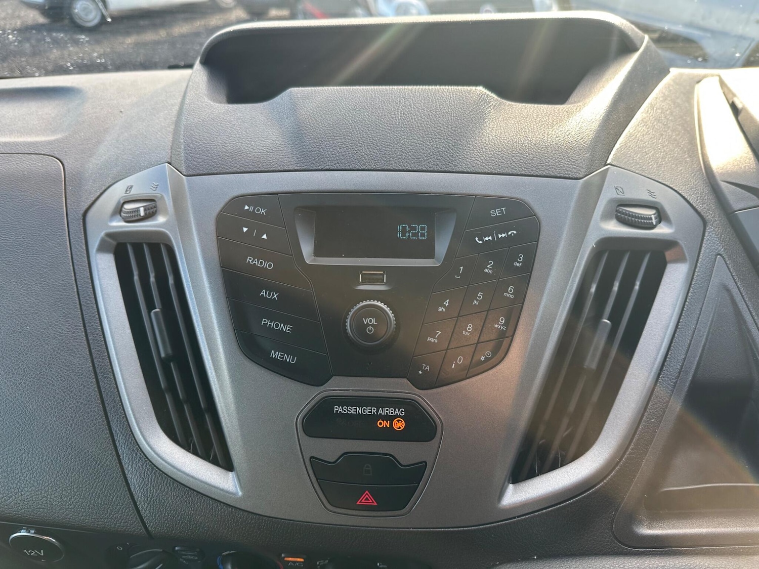 Used Ford Transit Custom 2017 for sale - 76612766: Photo 22