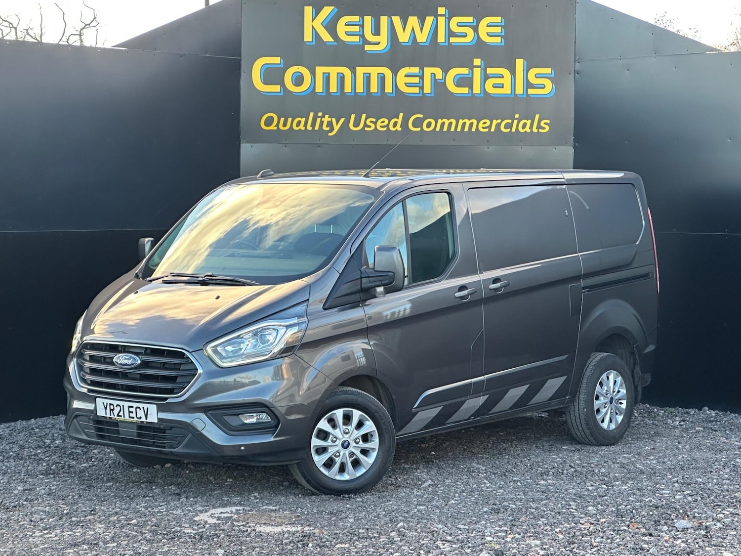 Used Ford Transit Custom 2021 for sale - 76633908: Photo 1
