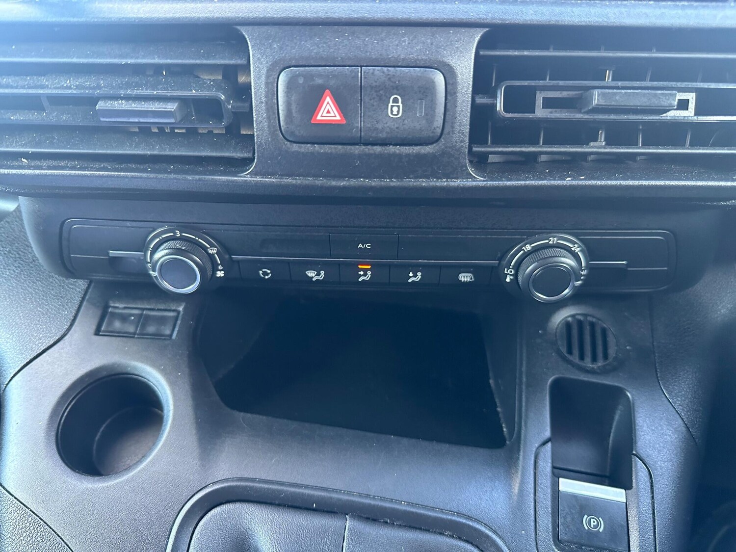 Used Citroen Berlingo 2023 for sale - 77839665: Photo 25