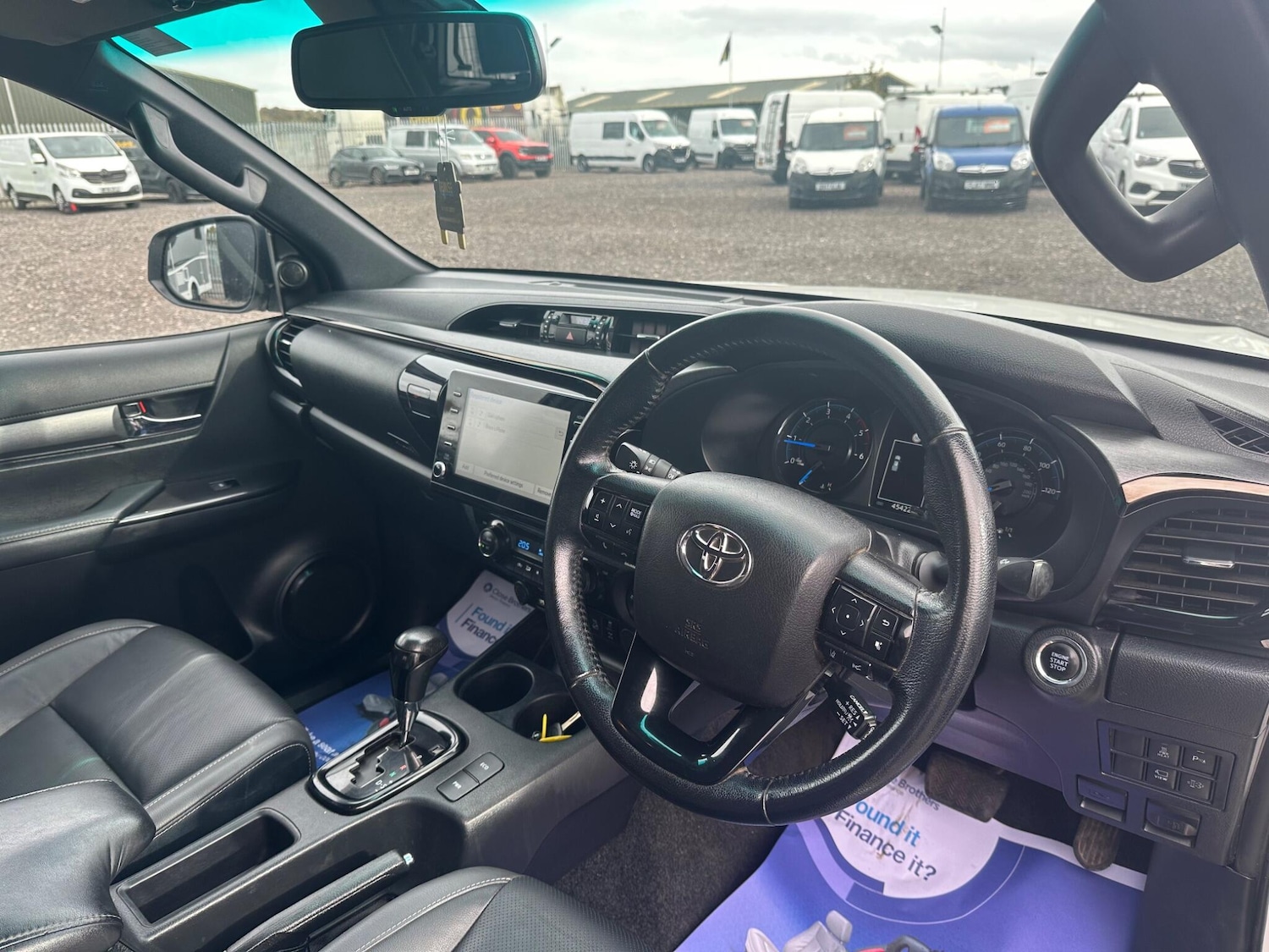 Used Toyota Hilux 2022 for sale - 76995483: Photo 12