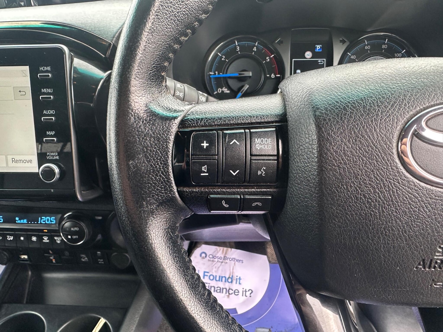 Used Toyota Hilux 2022 for sale - 76995483: Photo 33