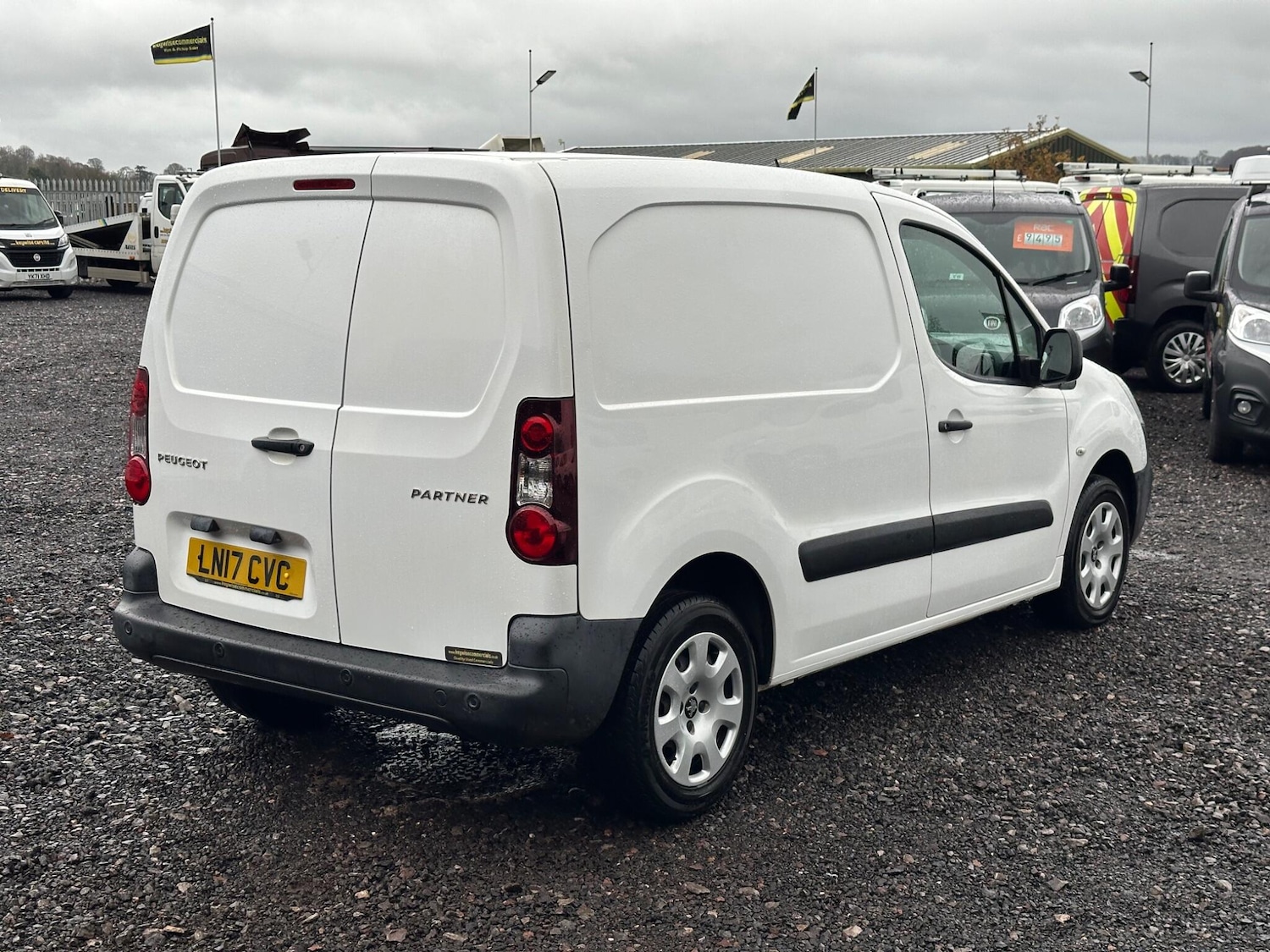 Used Peugeot Partner 2017 for sale - 76765754: Photo 8