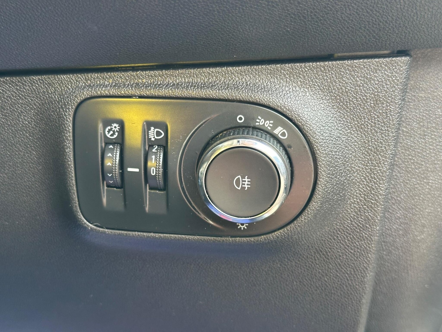 Used Vauxhall Corsa Van 2018 for sale - 76389071: Photo 24