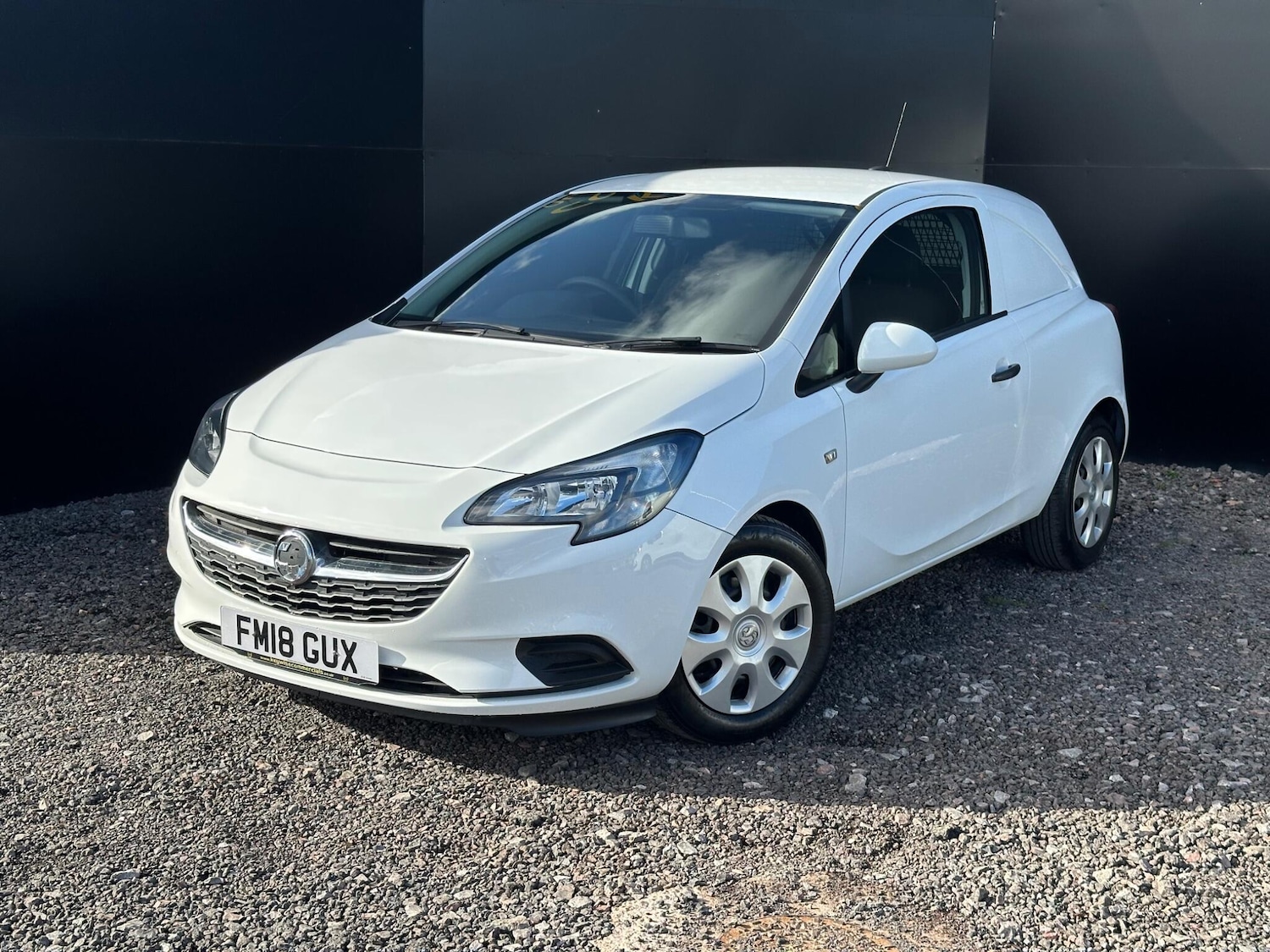 Used Vauxhall Corsa Van 2018 for sale - 76389071: Photo 3