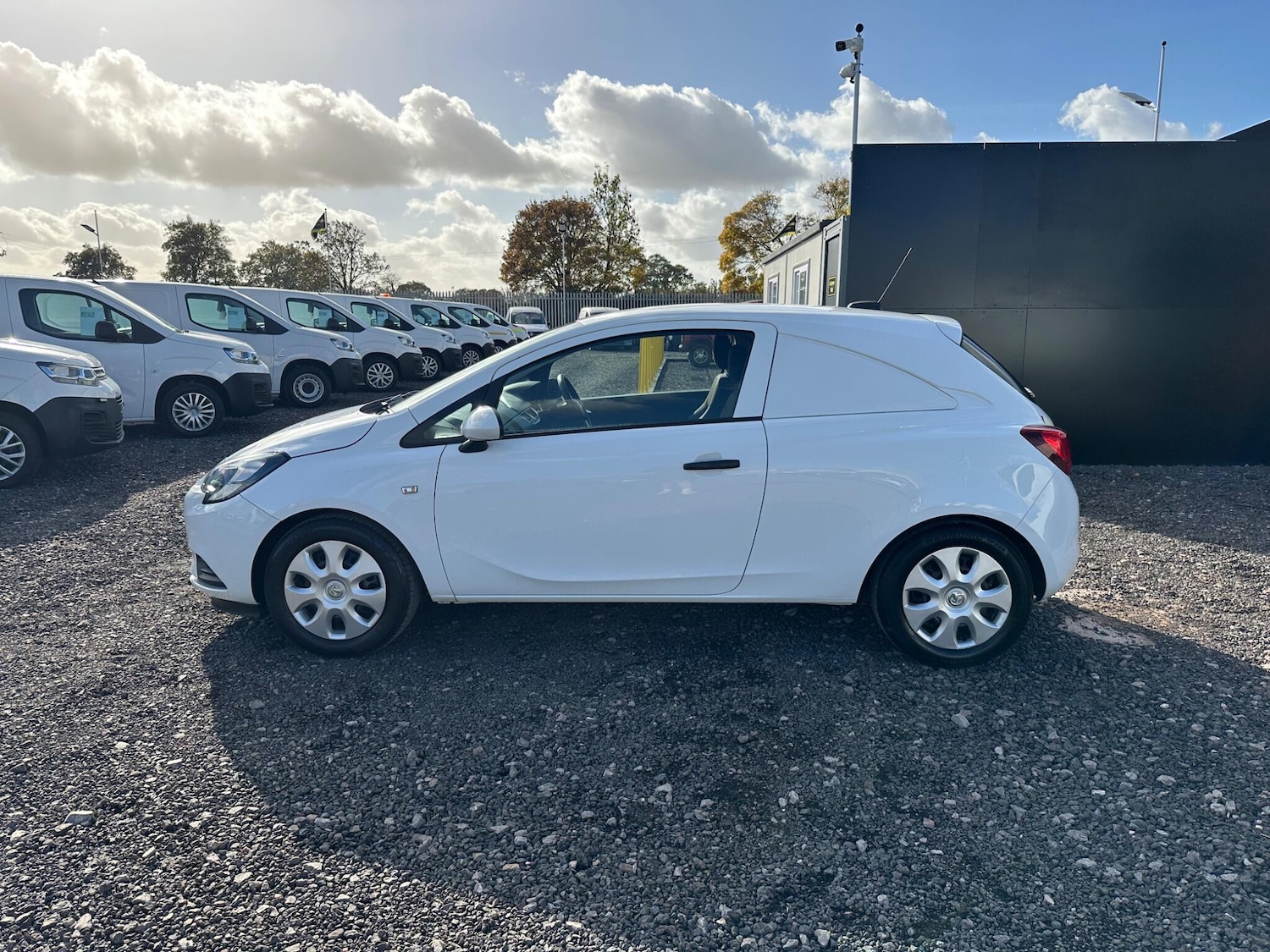 Used Vauxhall Corsa Van 2018 for sale - 76389071: Photo 5