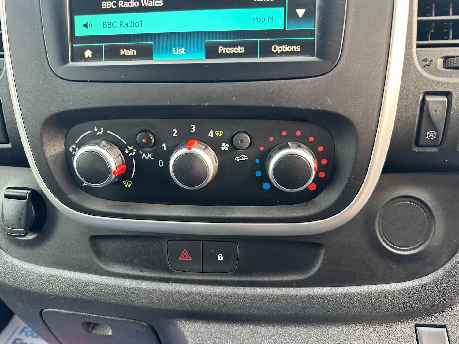 Used Renault Trafic 2021 for sale - 76752666: Photo 24