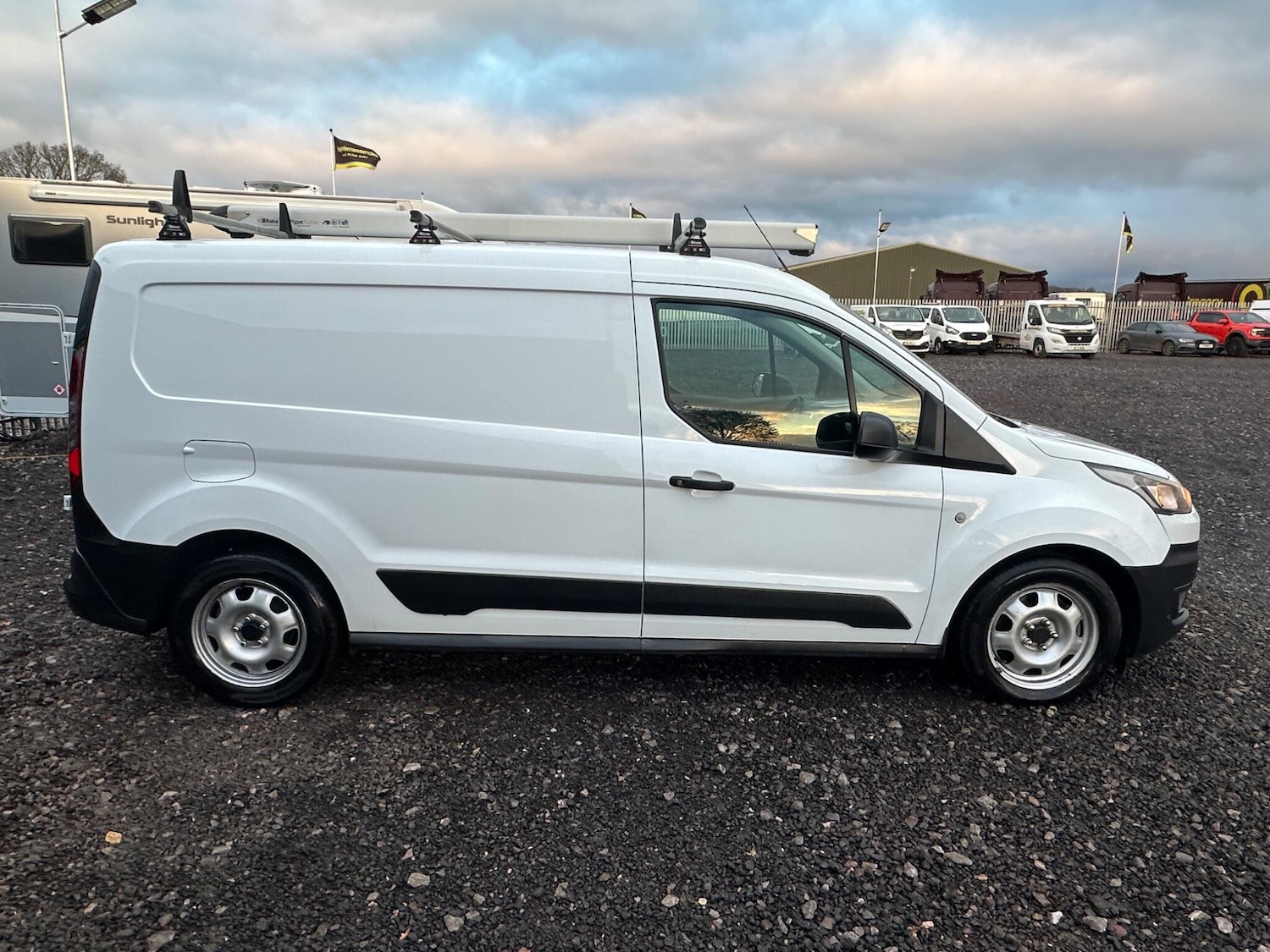 Used Ford Transit Connect 2020 for sale - 76689539: Photo 9