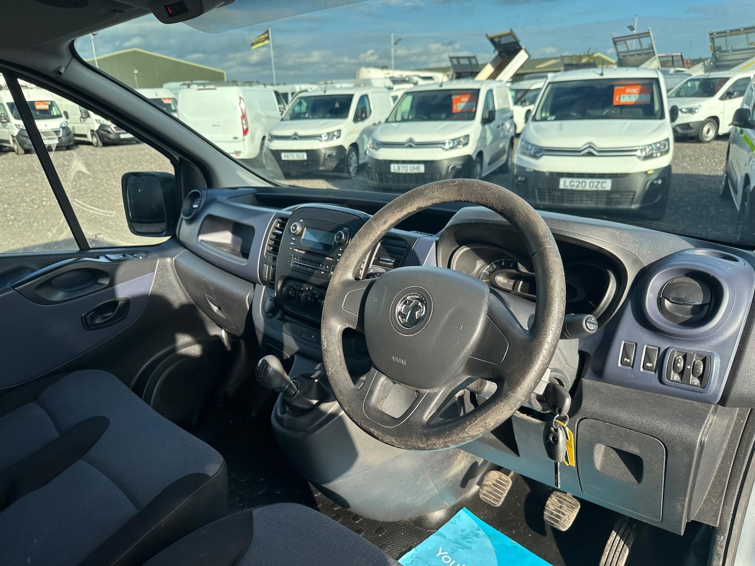 Used Vauxhall Vivaro 2016 for sale - 76136918: Photo 14