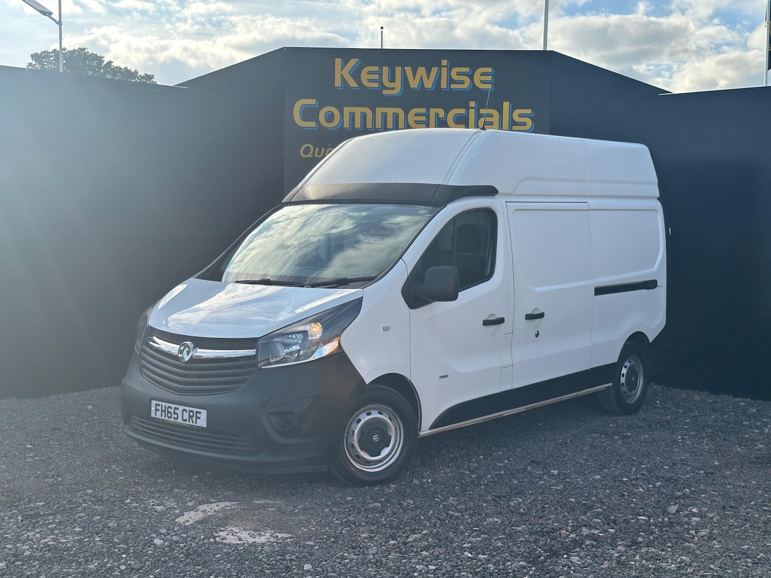 Used Vauxhall Vivaro 2016 for sale - 76136918: Photo 3