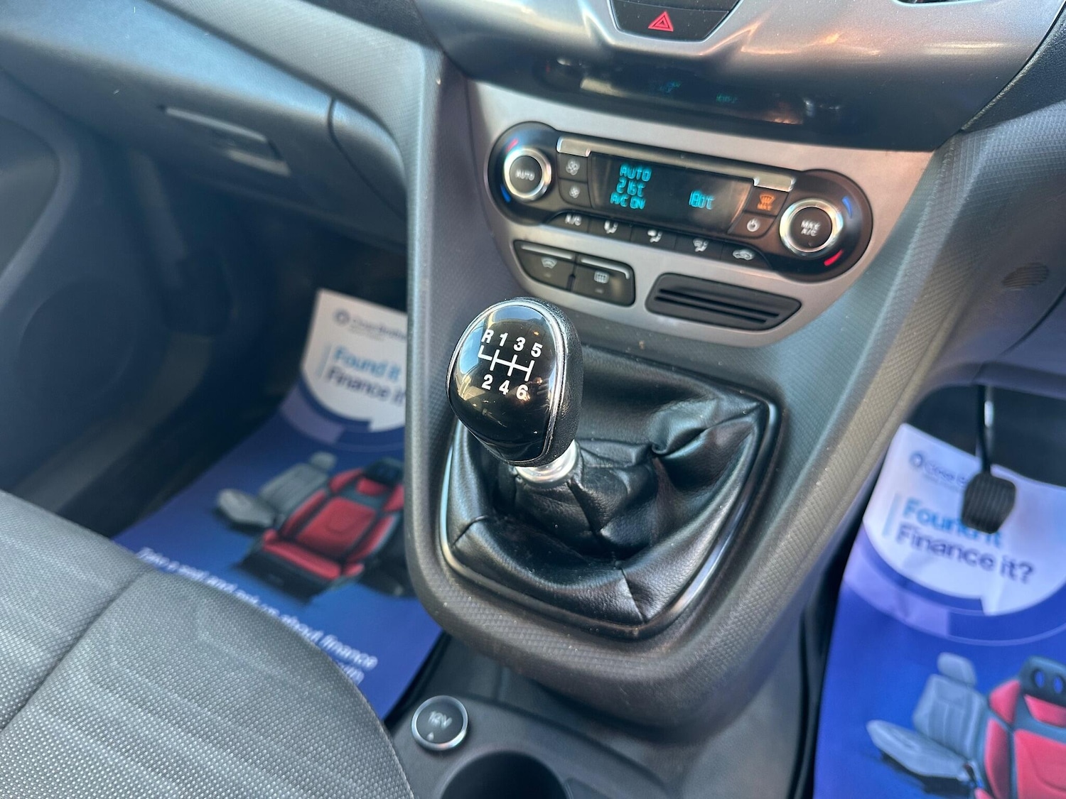 Used Ford Transit Connect 2015 for sale - 77082102: Photo 24