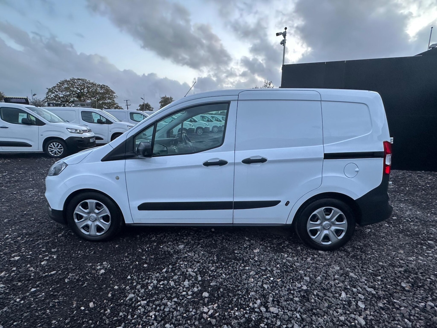 Used Ford Transit Courier 2019 for sale - 76432674: Photo 6
