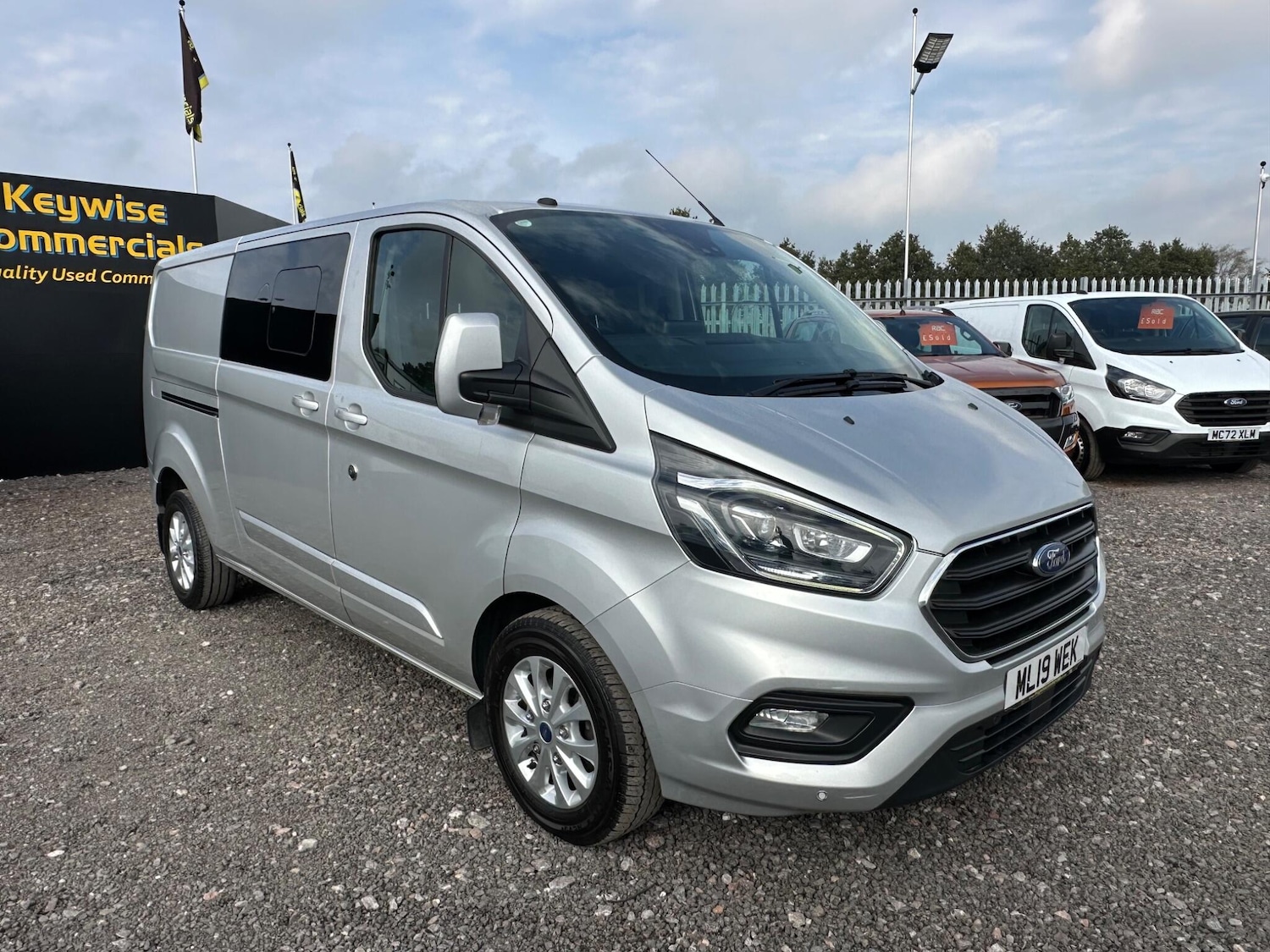 Used Ford Transit Custom 2019 for sale - 76137477: Photo 11
