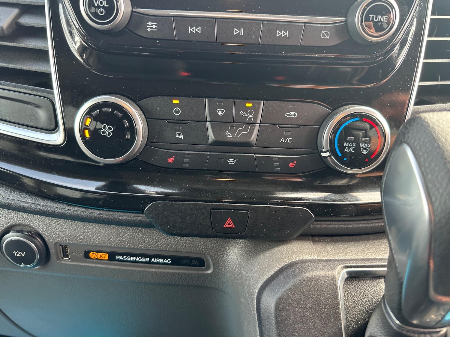 Used Ford Transit Custom 2019 for sale - 76137477: Photo 25