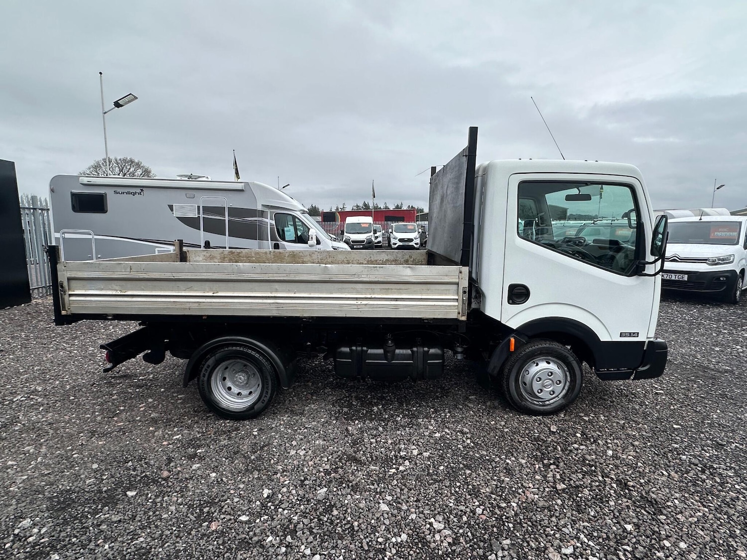 Used Nissan Cabstar 2013 for sale - 77203575: Photo 9