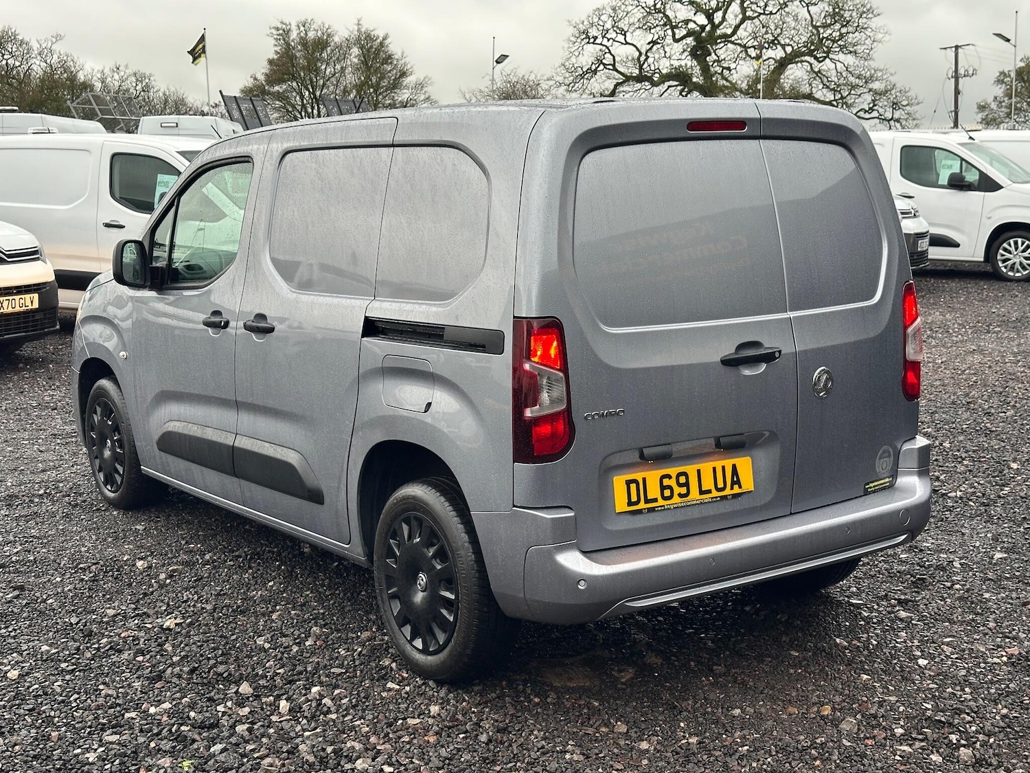 Used Vauxhall Combo 2019 for sale - 76975810: Photo 6