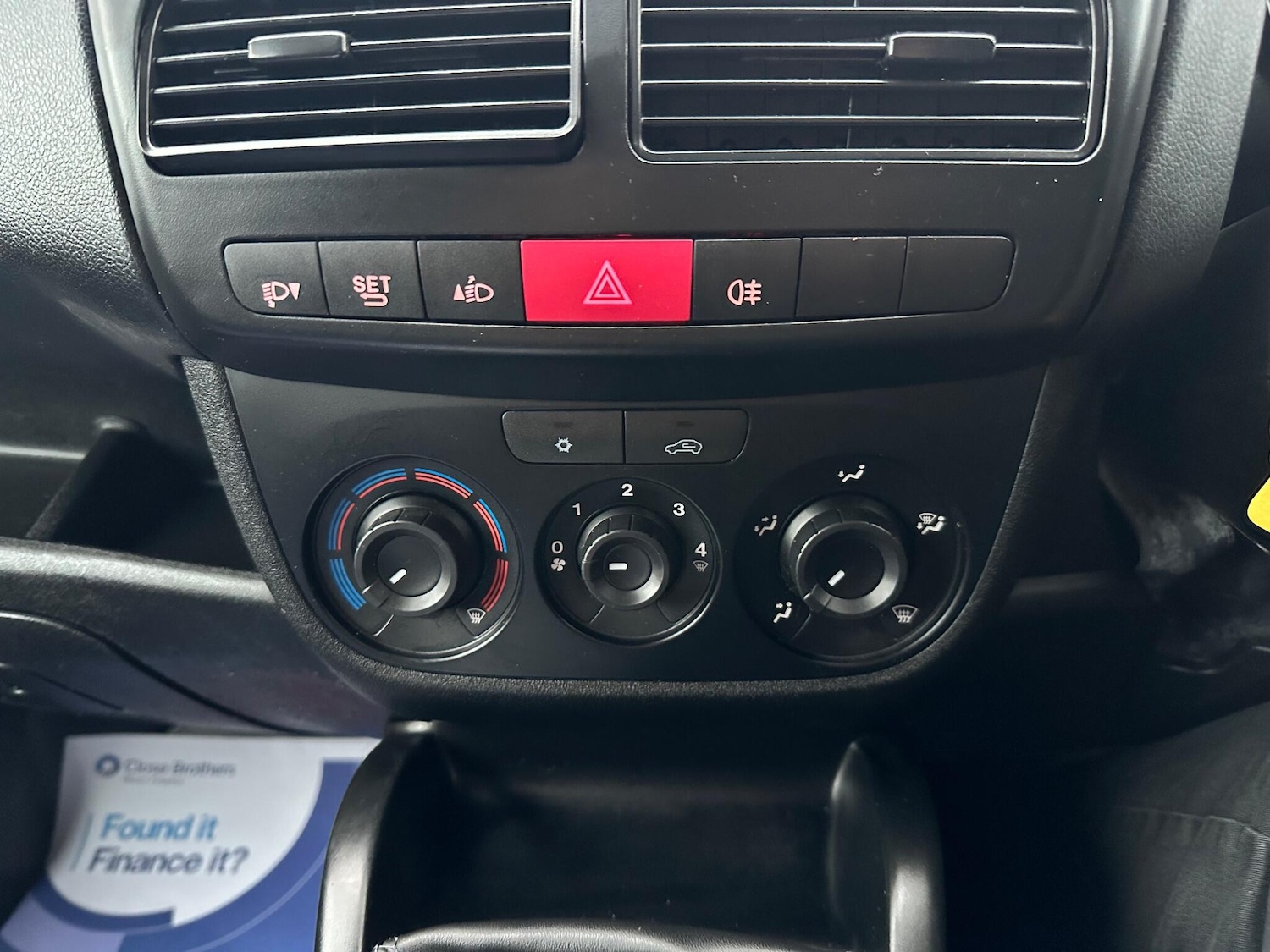 Used Vauxhall Combo 2017 for sale - 76952858: Photo 20