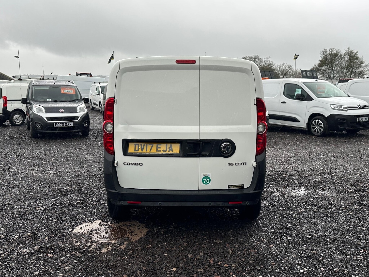 Used Vauxhall Combo 2017 for sale - 76952858: Photo 7