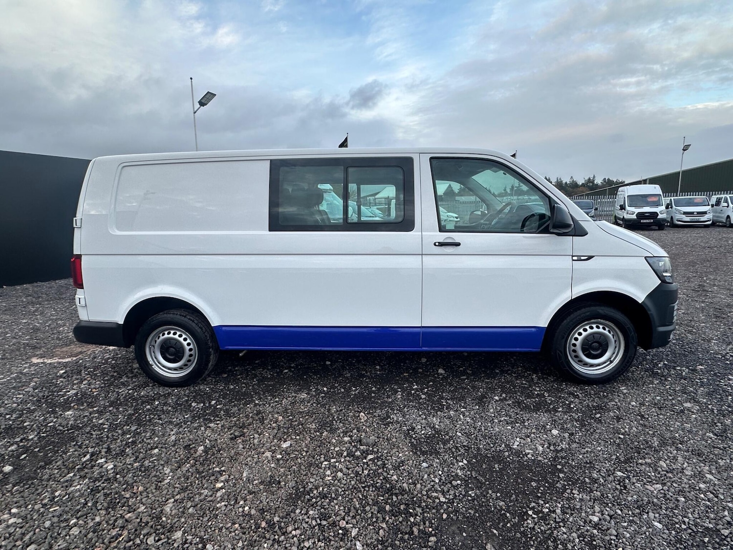Used Volkswagen Transporter 2018 for sale - 76484773: Photo 10