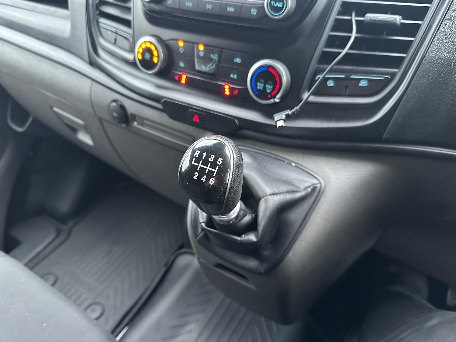 Used Ford Transit Custom 2022 for sale - 77040689: Photo 22